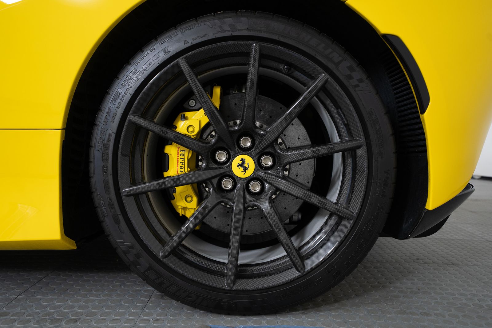 2022 Ferrari F8 Tributo — full photo 43 of 45