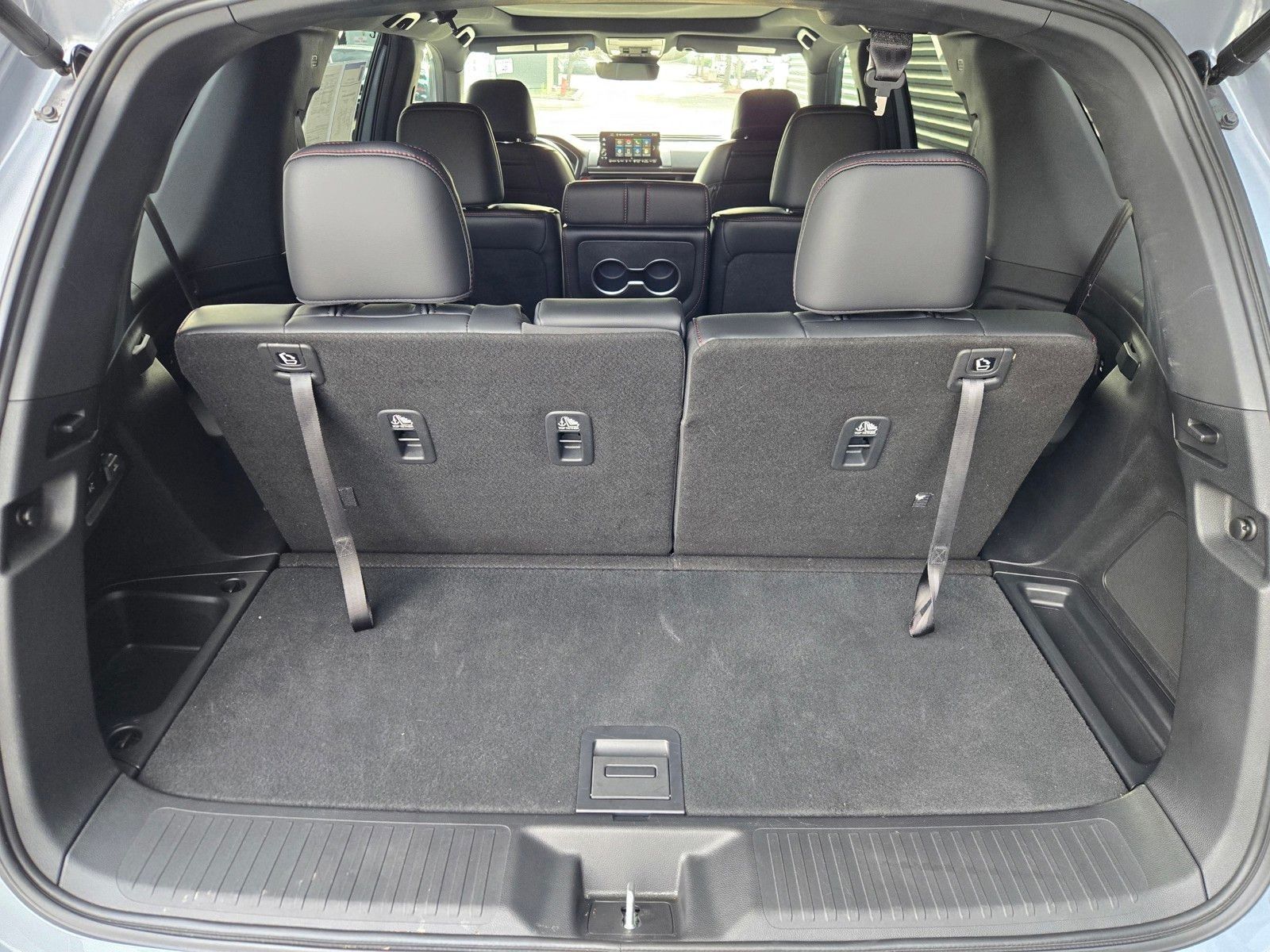 2025 Honda Pilot Black Edition — foto completa 28 de 28