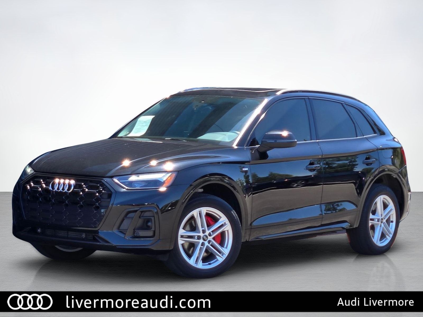 2023 Audi Q5 e 55 Premium — full photo 1 of 45