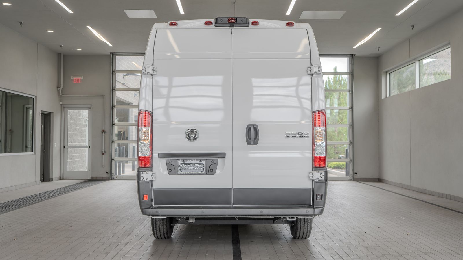 2024 Ram ProMaster 3500 High Roof — full photo 14 of 37