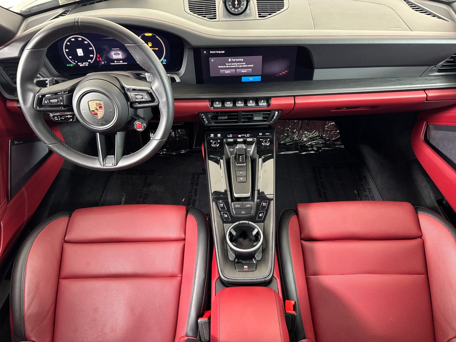2025 Porsche 911 Carrera 4 GTS — full photo 6 of 28