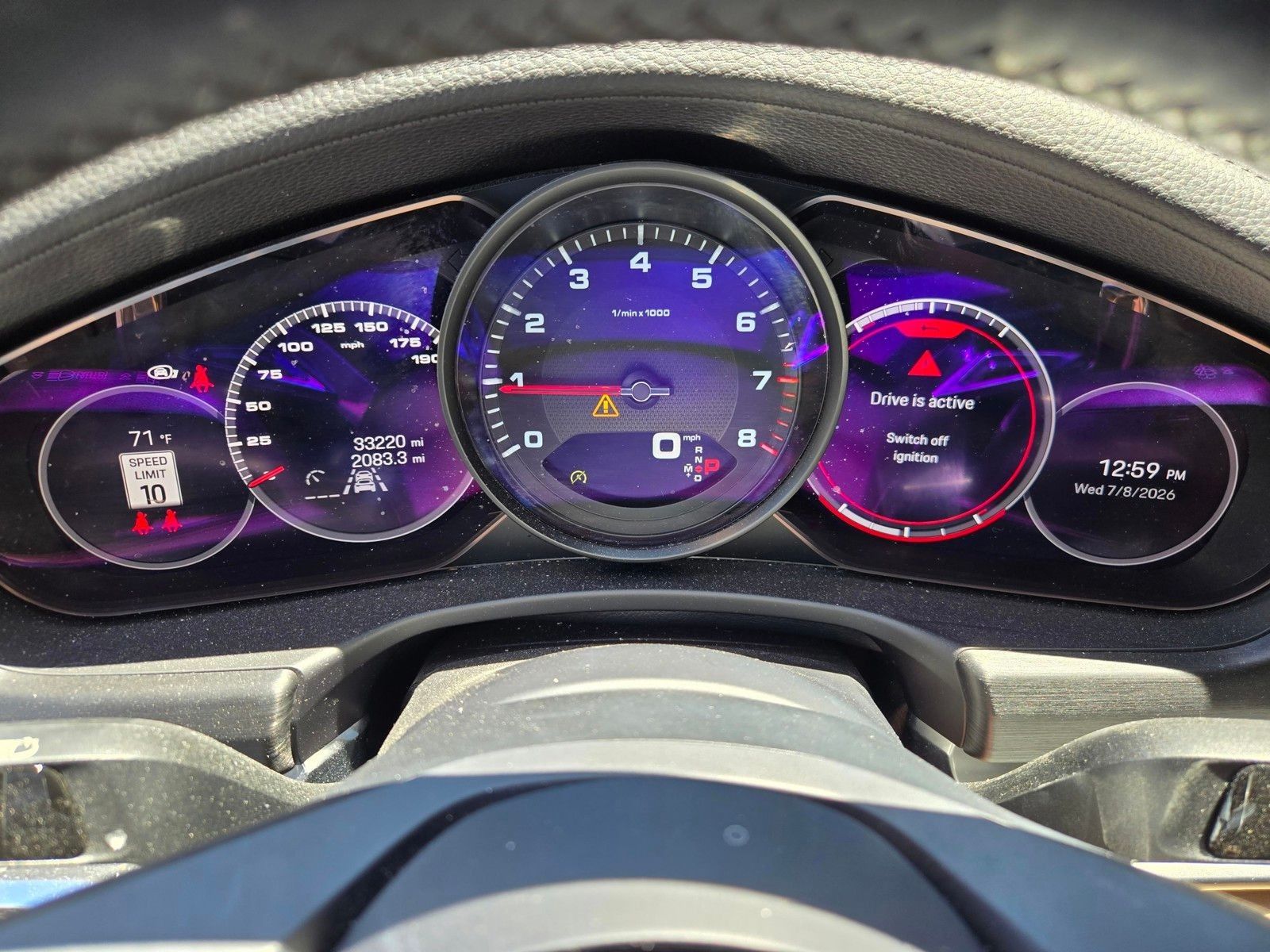 2023 Porsche Panamera 4 Platinum Edition — foto completa 25 de 27