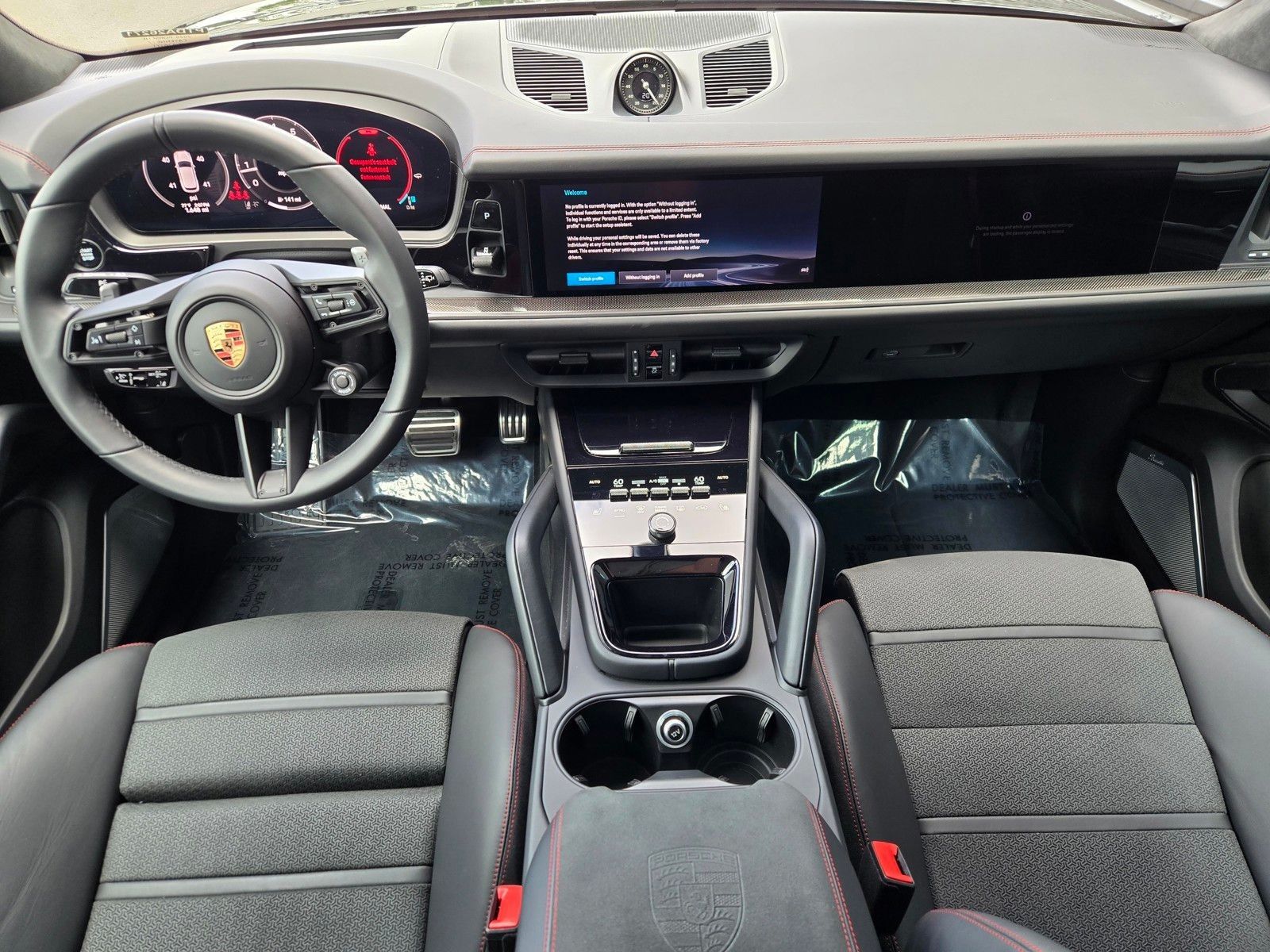 2026 Porsche Cayenne GTS — full photo 13 of 27
