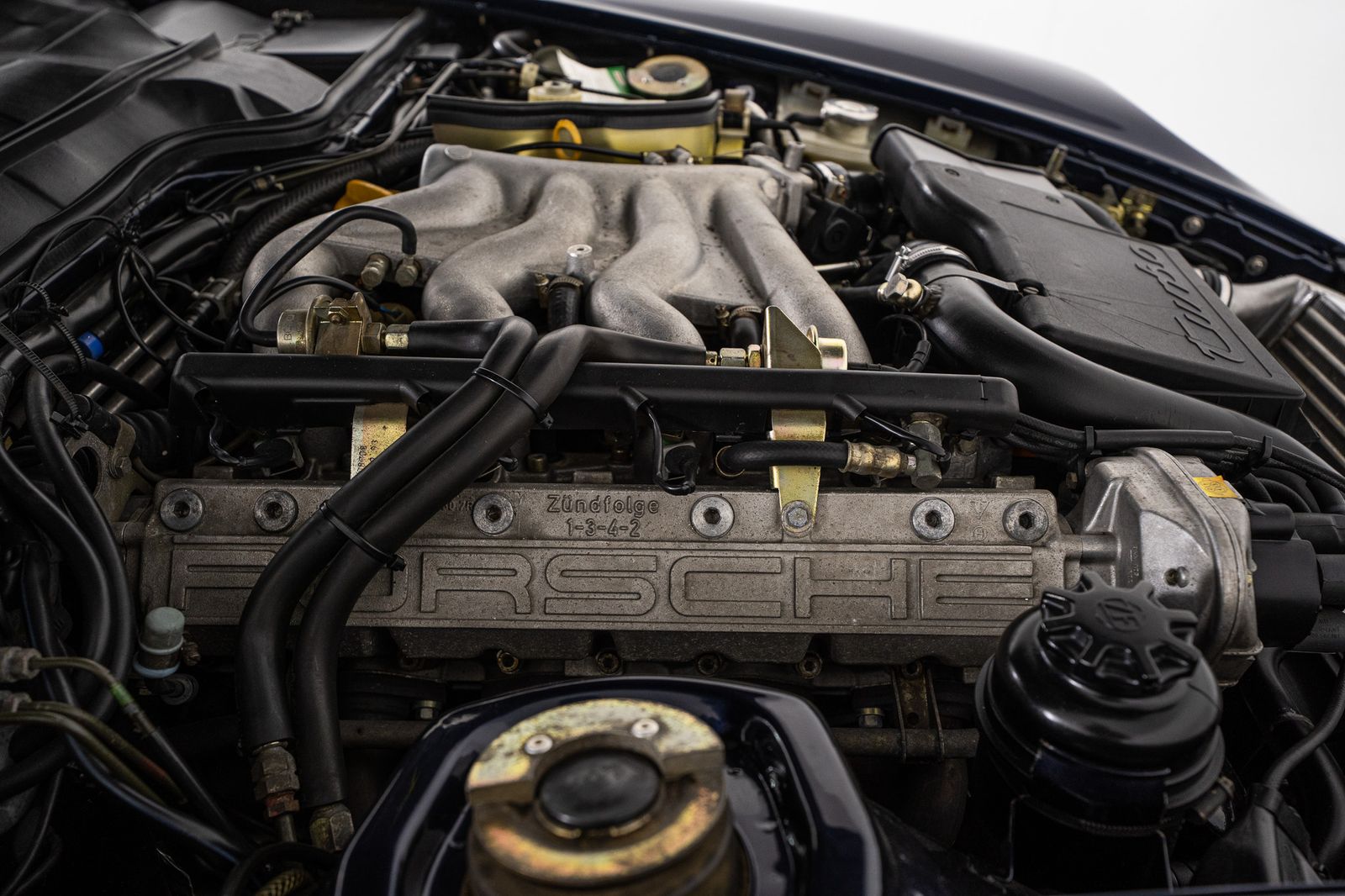 1994 Porsche 968 Turbo S — full photo 35 of 48