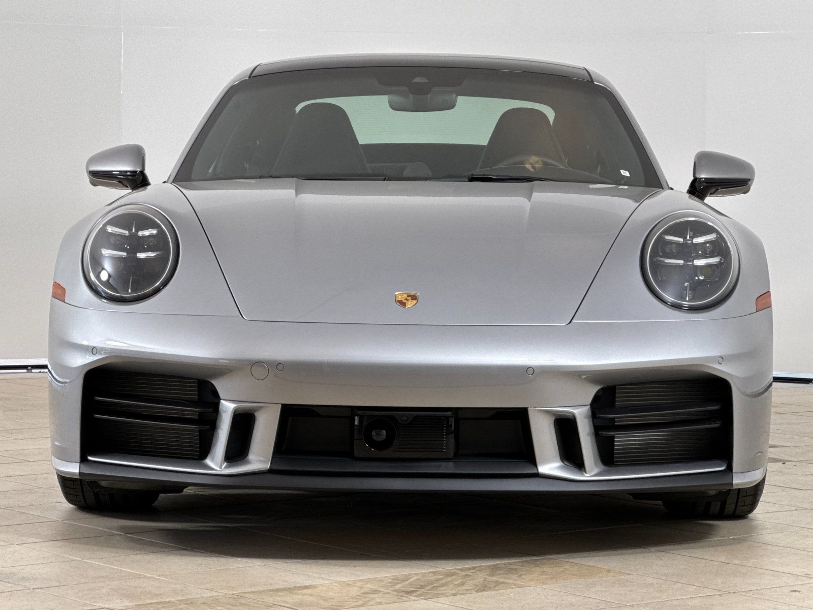2025 Porsche 911 Carrera S — full photo 9 of 28