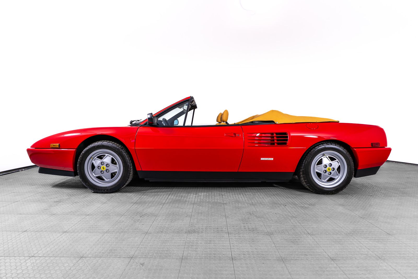 1992 Ferrari Mondial T — foto completa 2 de 38