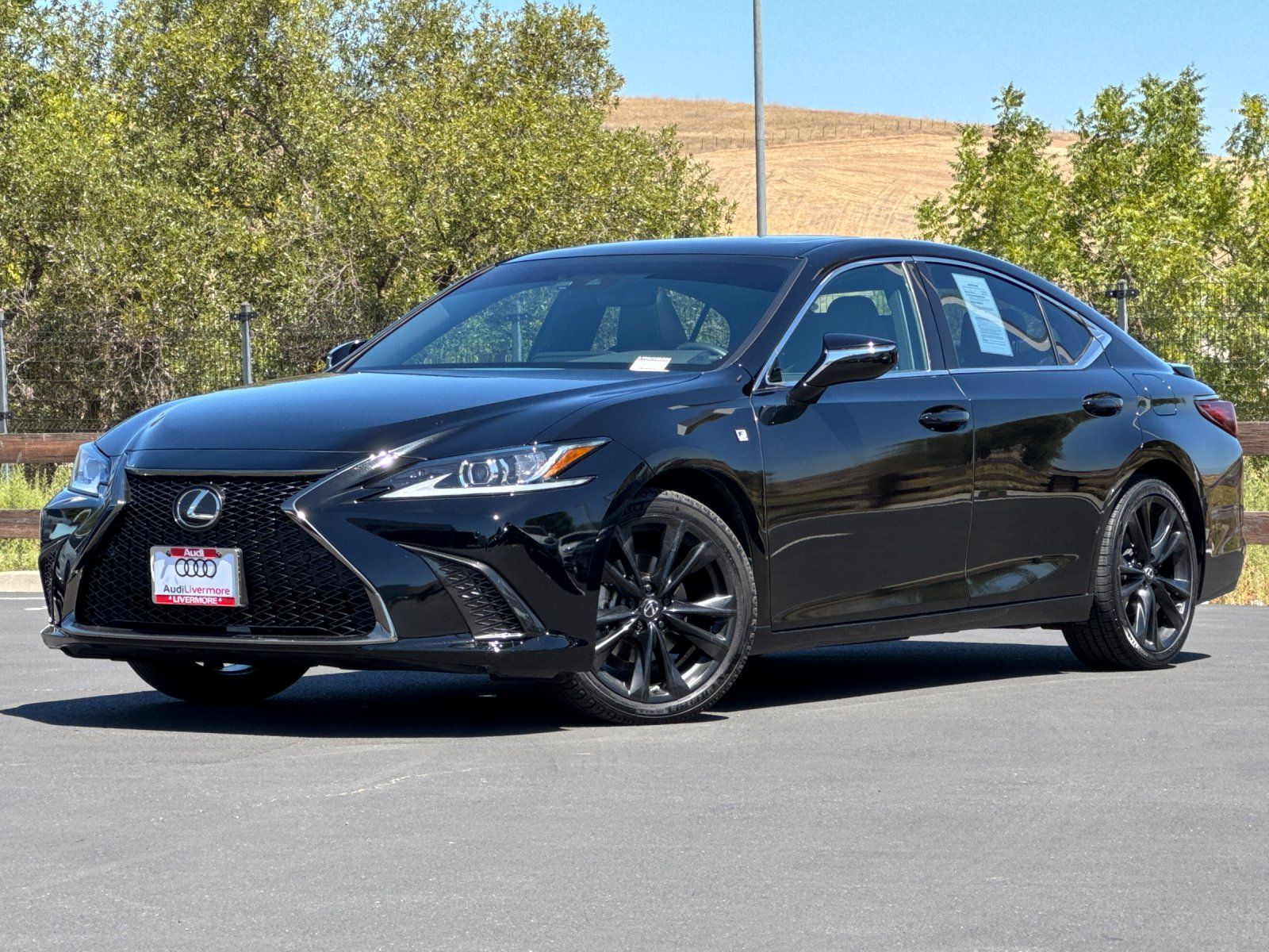 2022 Lexus ES 350 F Sport — full photo 2 of 27