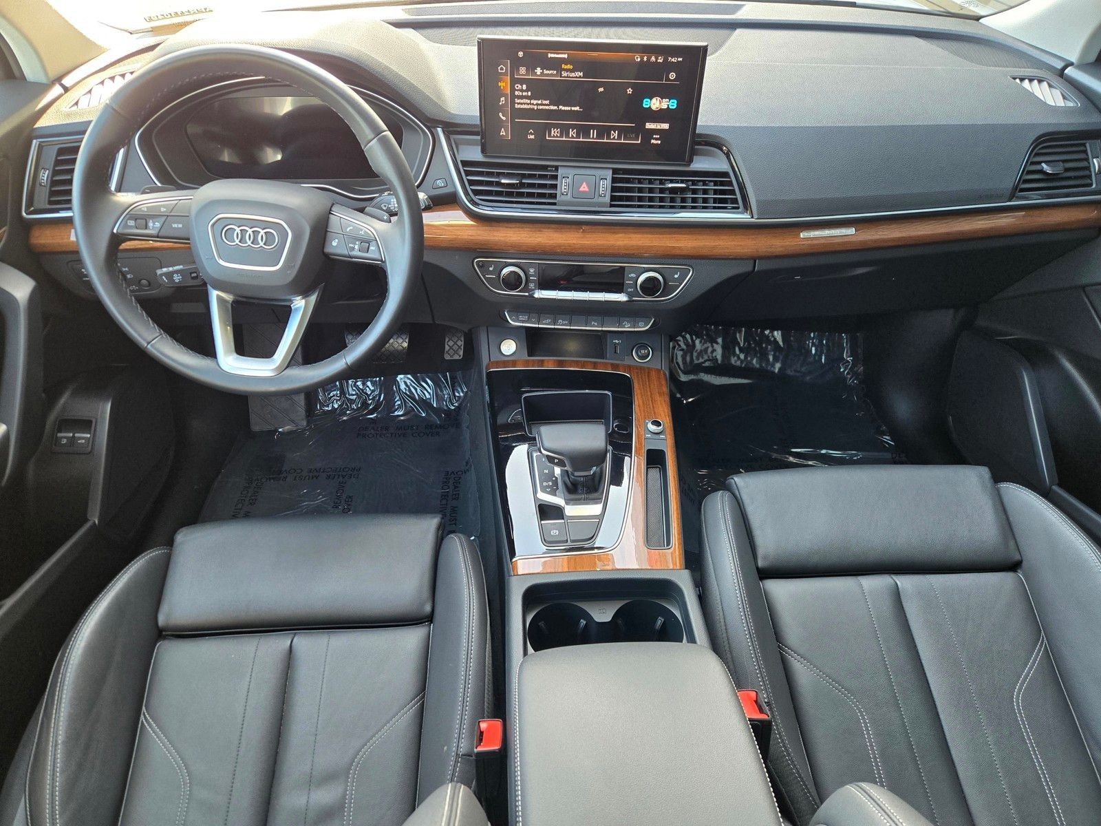 2024 Audi Q5 e 55 Premium — full photo 12 of 45