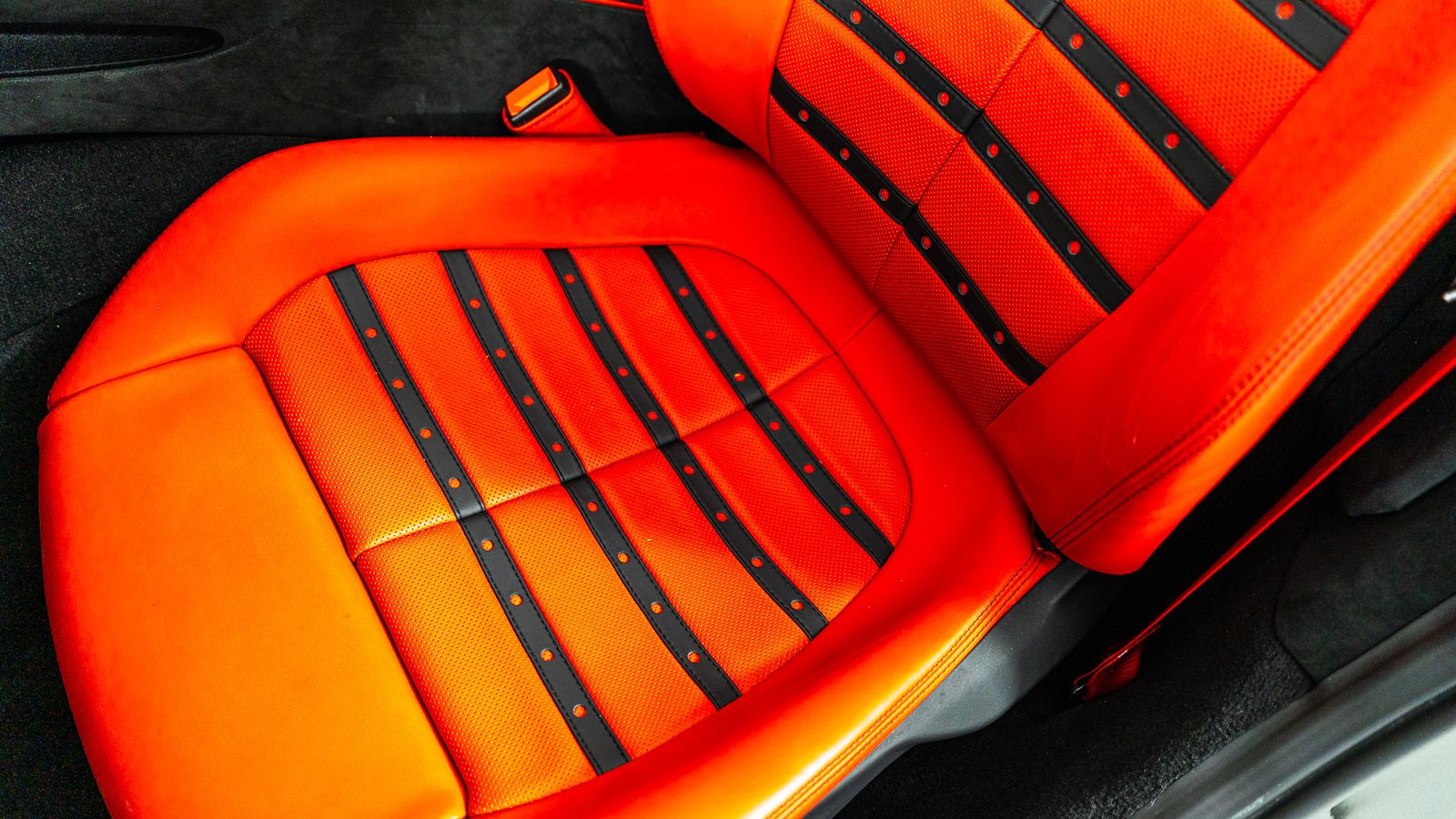 2025 Ferrari Roma Spider — foto completa 18 de 41