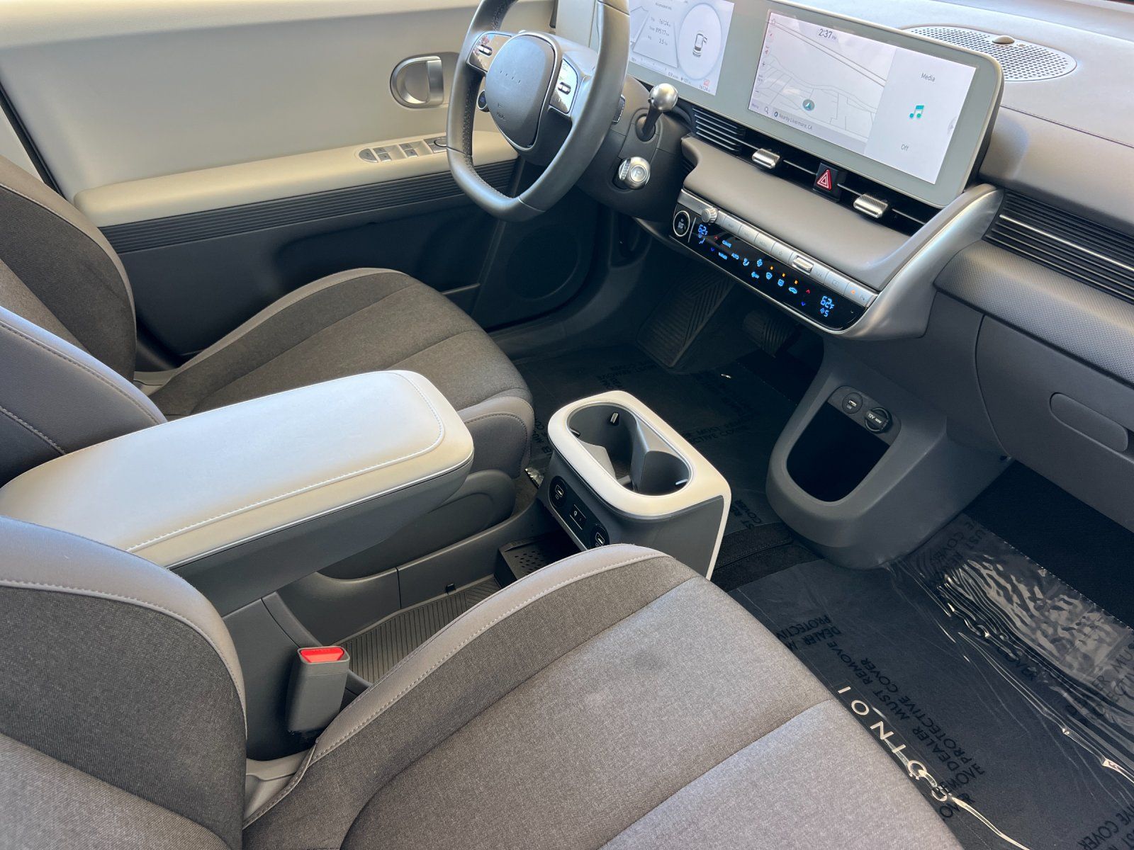 2024 Hyundai IONIQ 5 SEL — foto completa 16 de 29
