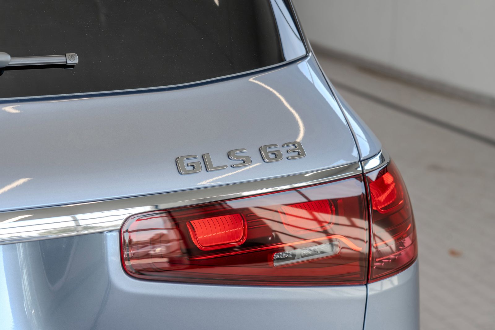 2026 Mercedes-Benz GLS GLS 63 AMG® — foto completa 24 de 36
