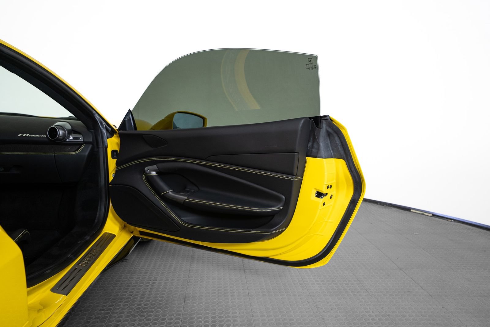 2022 Ferrari F8 Tributo — full photo 36 of 45