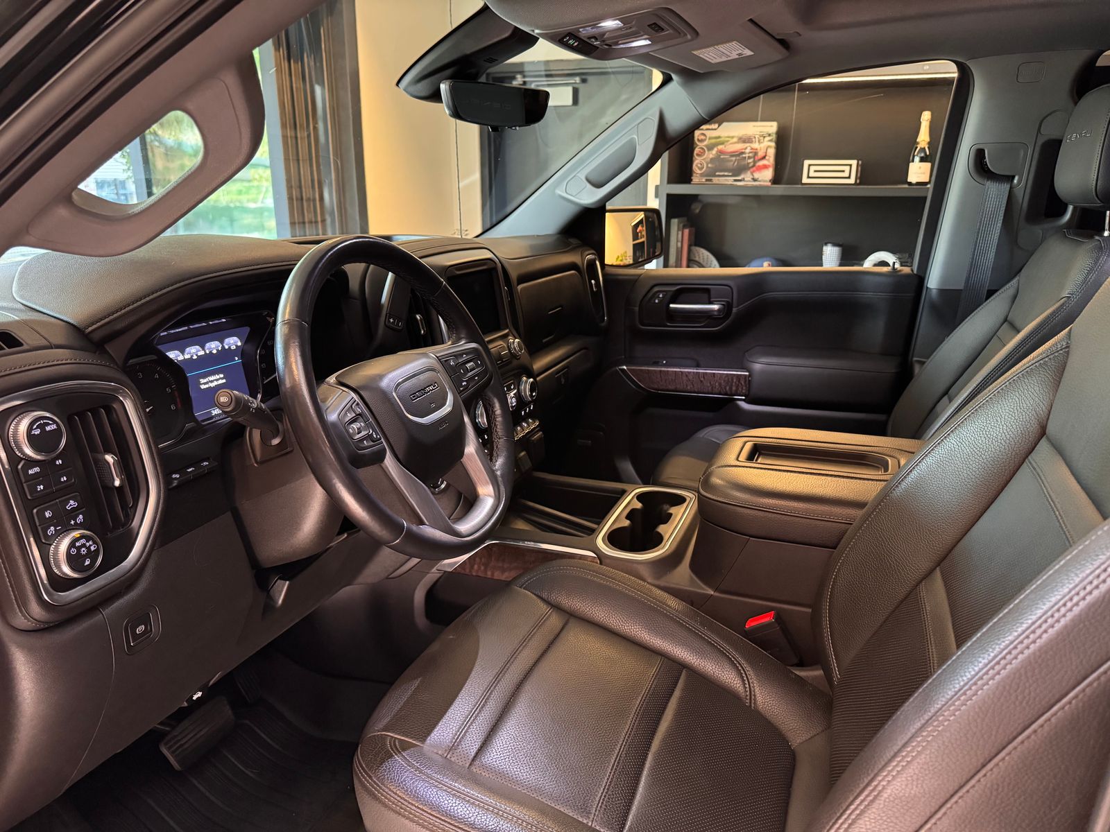 2021 GMC Sierra 1500 Denali — full photo 8 of 10