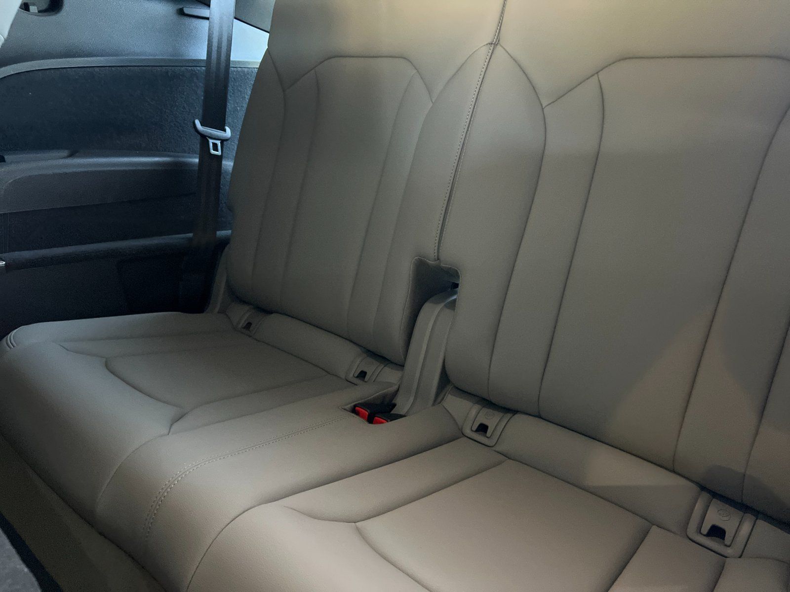 2021 Audi Q7 55 Prestige — full photo 15 of 30