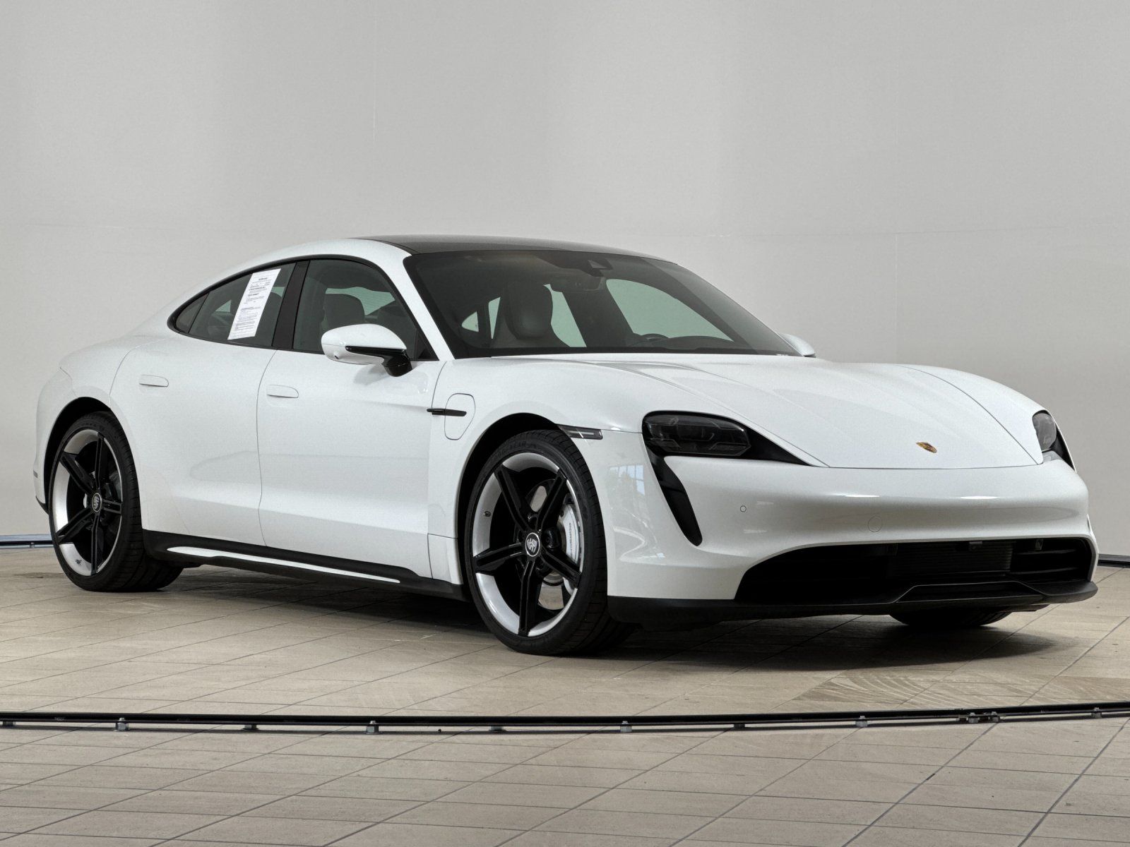 2024 Porsche Taycan Base — full photo 10 of 29