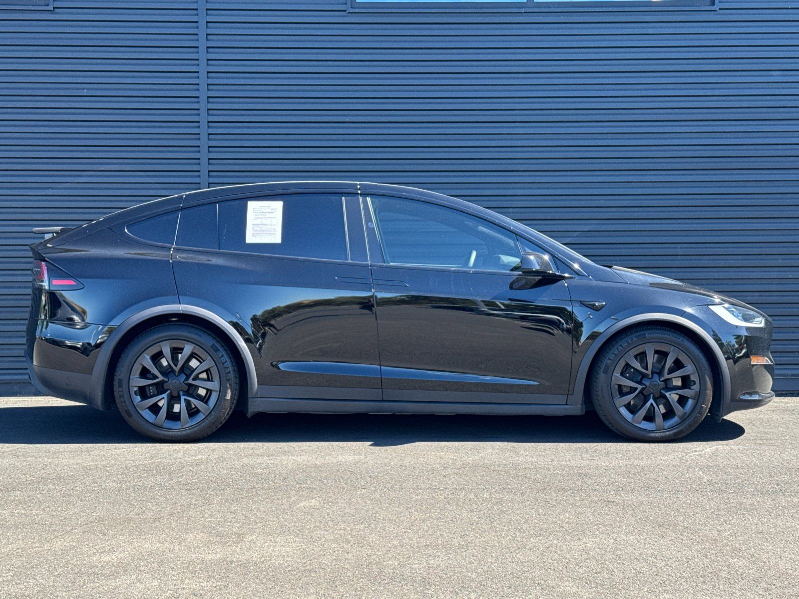 2024 Tesla Model X Base — foto completa 10 de 30