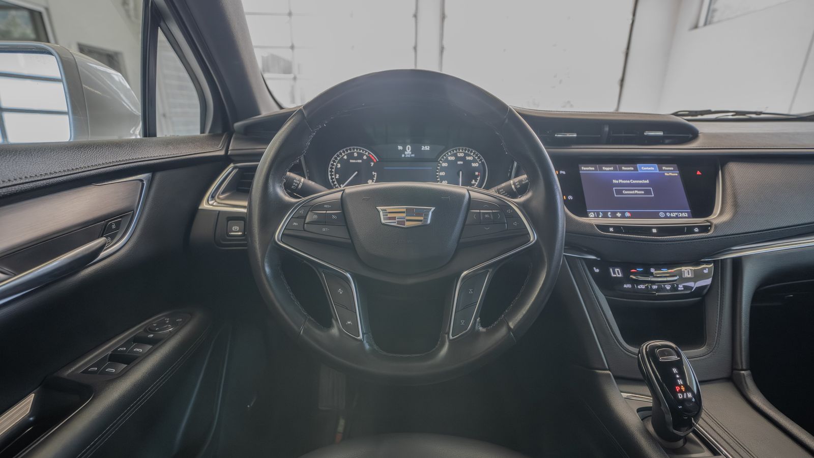 2020 Cadillac XT5 Luxury — full photo 9 of 34