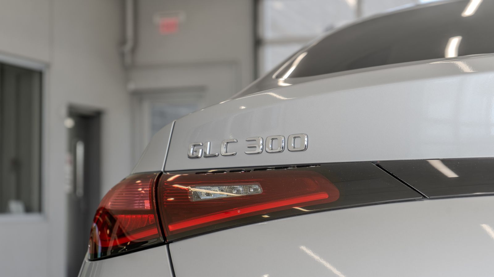 2024 Mercedes-Benz GLC GLC 300 Coupe — foto completa 22 de 35