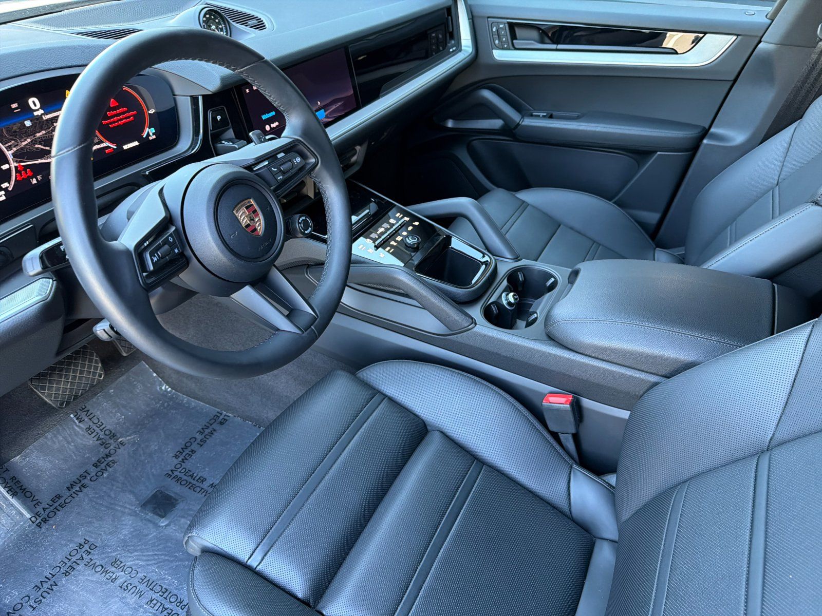 2026 Porsche Cayenne Coupe Base — full photo 4 of 28