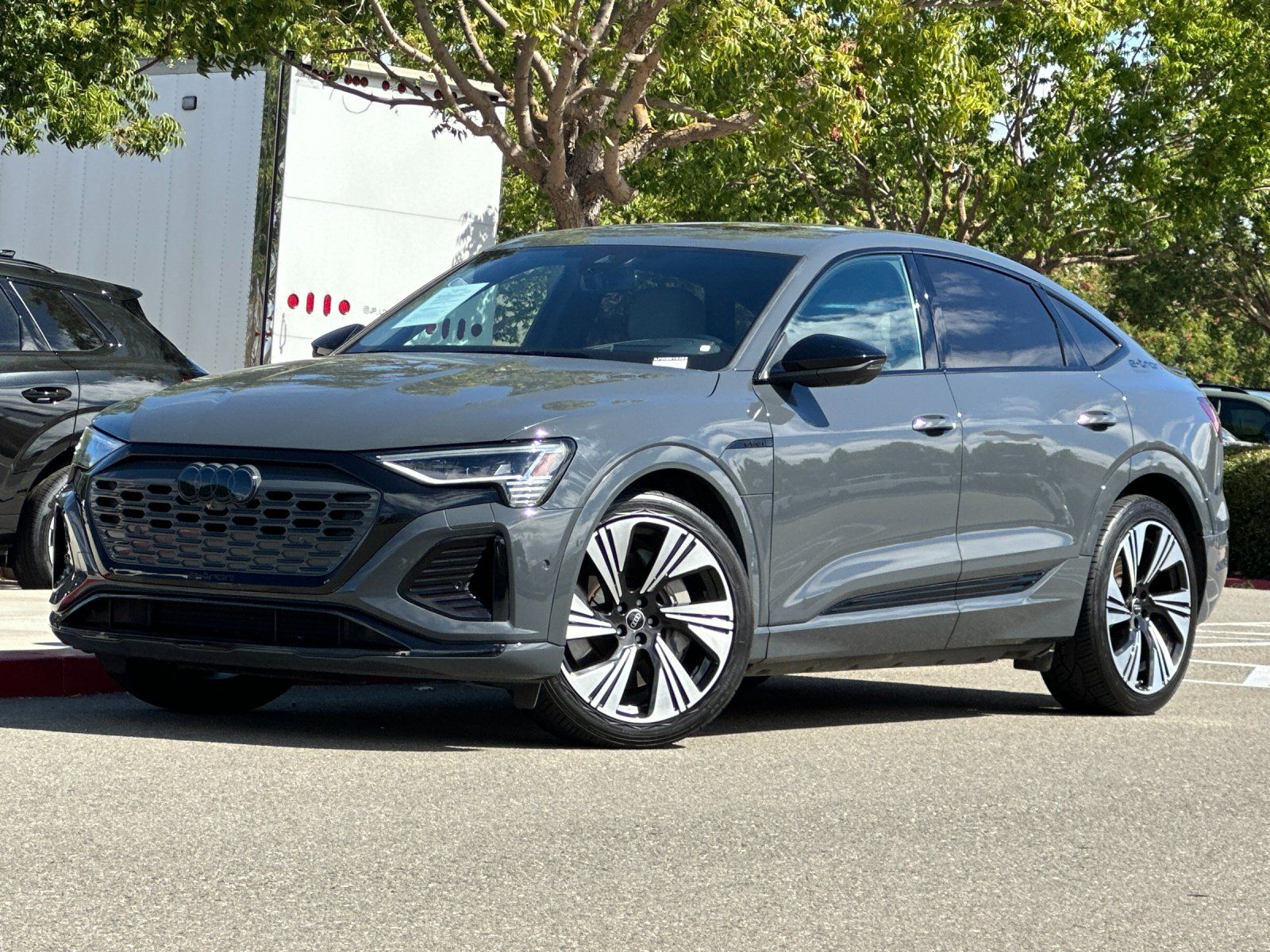 2024 Audi Q8 Sportback e-tron Prestige — photo 1 of 29