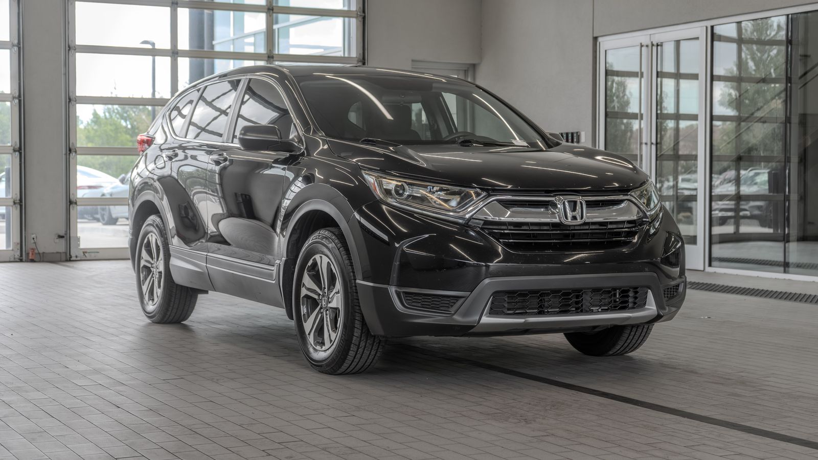 2019 Honda CR-V LX — foto completa 21 de 33