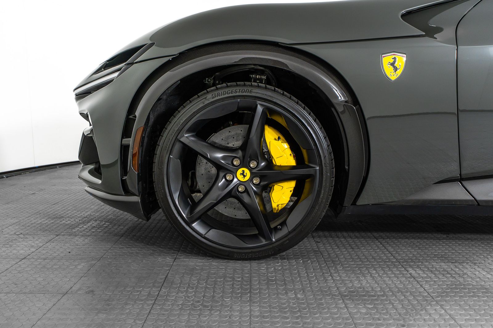 2025 Ferrari Purosangue — full photo 9 of 66