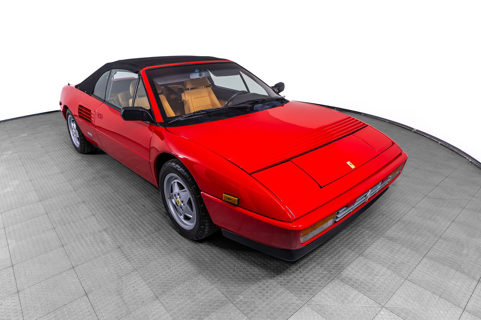 1992 Ferrari Mondial T — foto completa 35 de 38