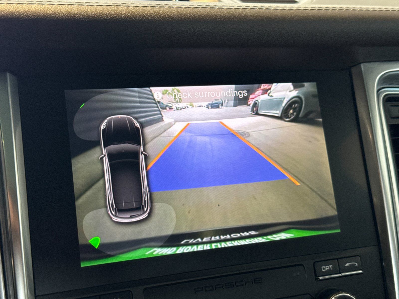 2017 Porsche Macan S — full photo 20 of 29