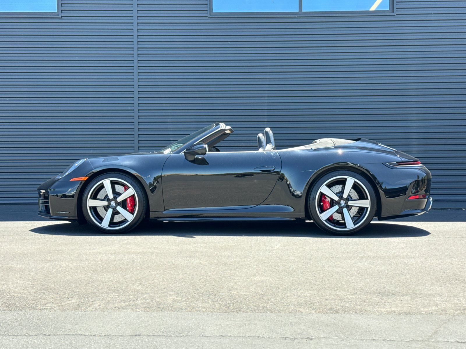 2025 Porsche 911 Carrera S — foto completa 1 de 29