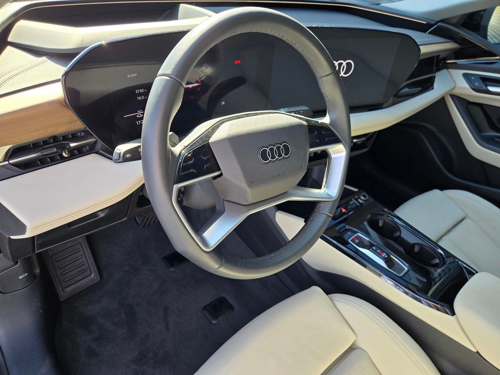 2025 Audi A6 Sportback e-tron Prestige — foto completa 18 de 45