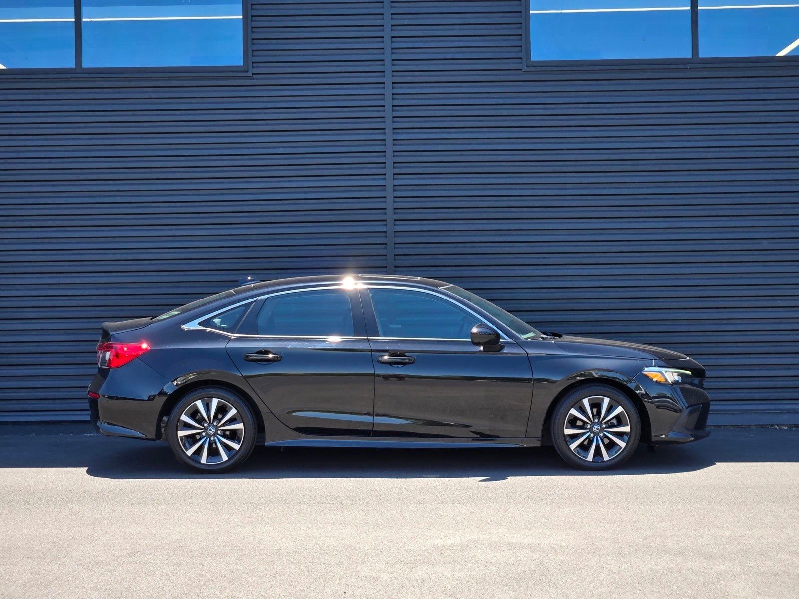 2024 Honda Civic EX — full photo 7 of 45