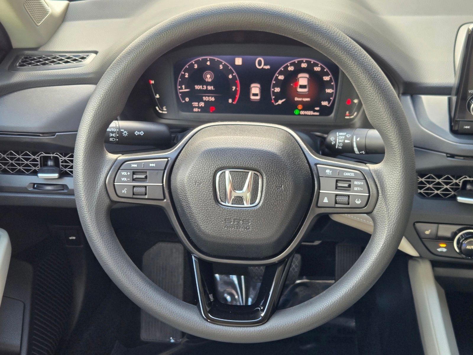 2025 Honda Accord SE — full photo 15 of 28