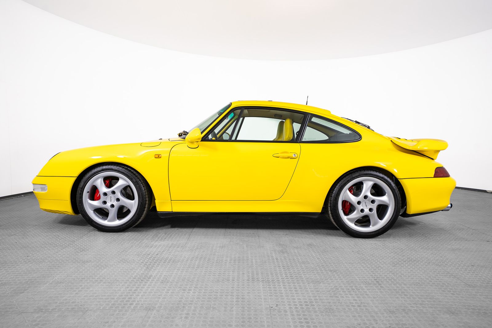 1996 Porsche 911 — full photo 2 of 45