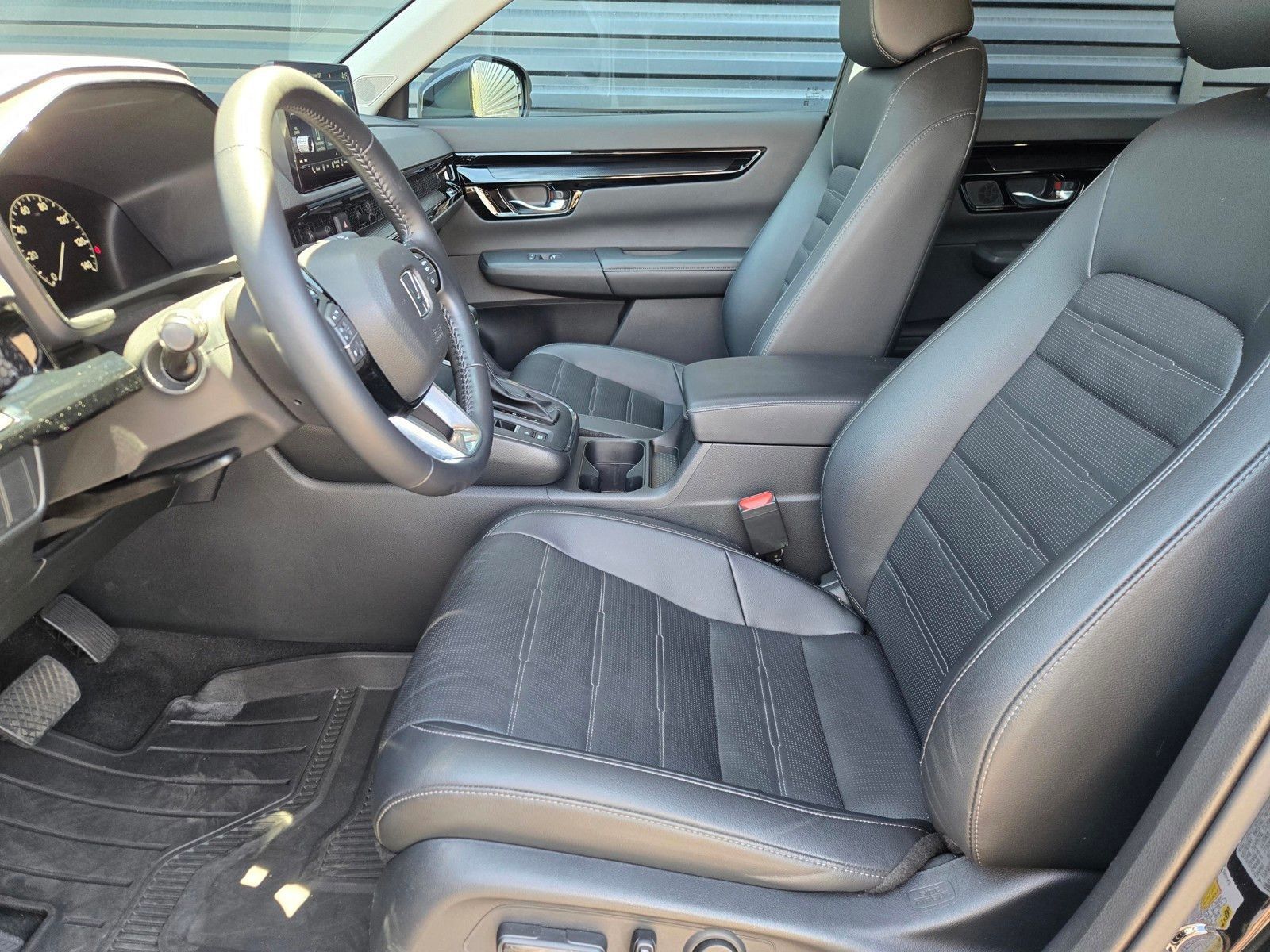 2025 Honda CR-V EX-L — foto completa 26 de 28