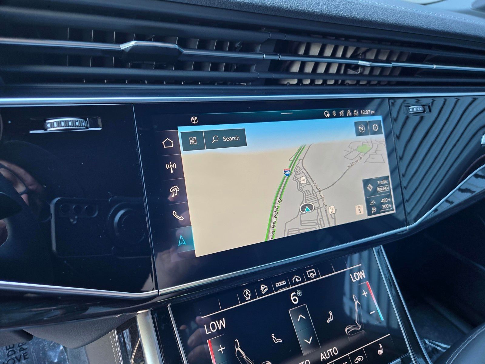 2025 Audi Q7 55 Premium Plus — full photo 21 of 45