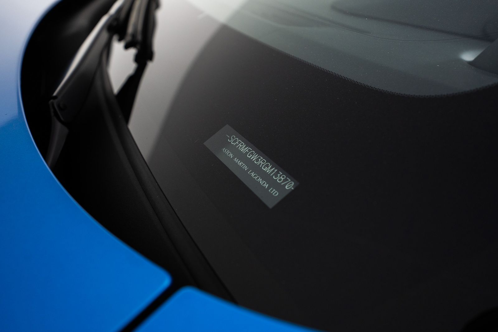 2024 Aston Martin DB12 Volante — full photo 40 of 55
