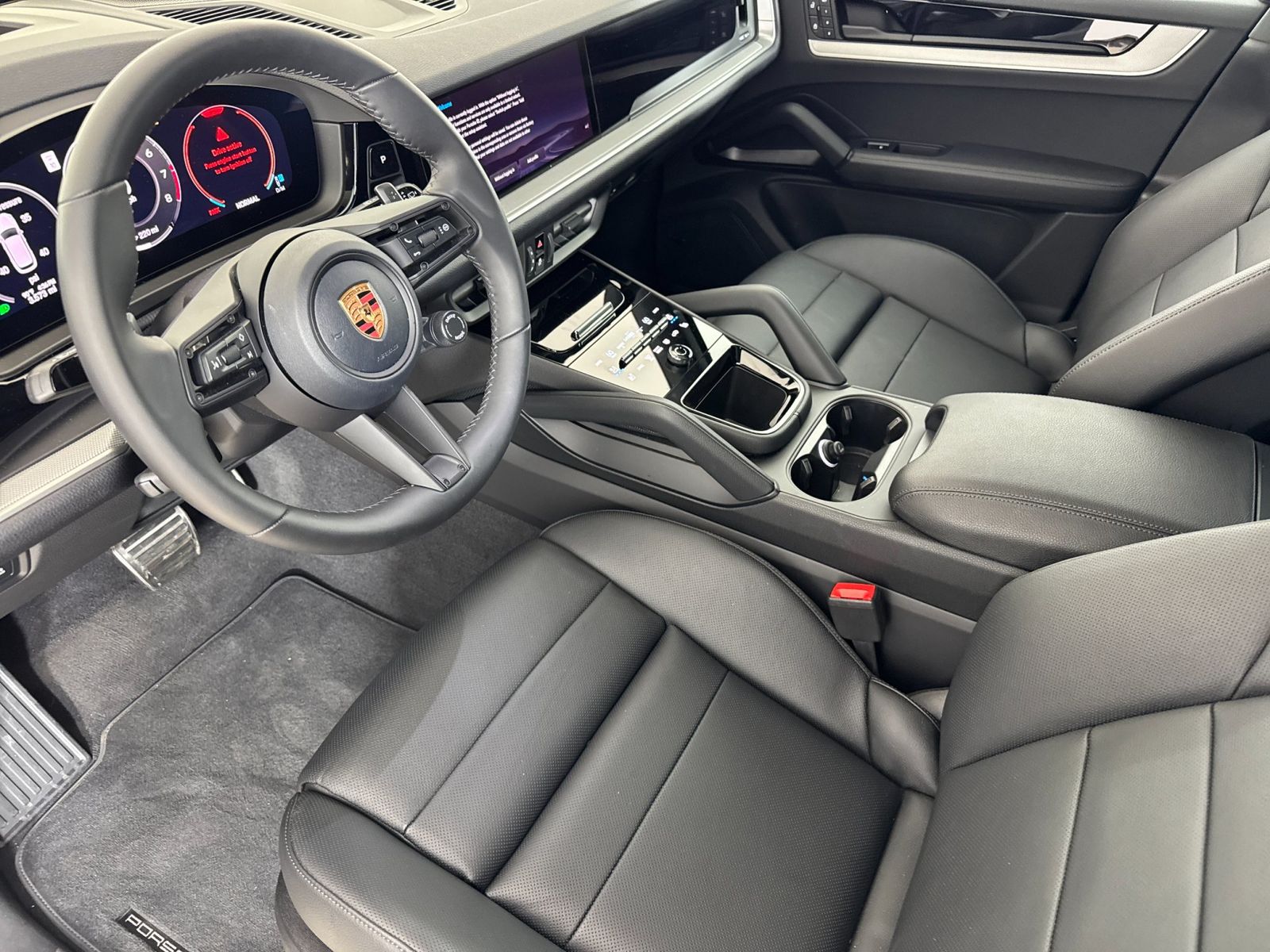 2026 Porsche Cayenne S — full photo 4 of 29