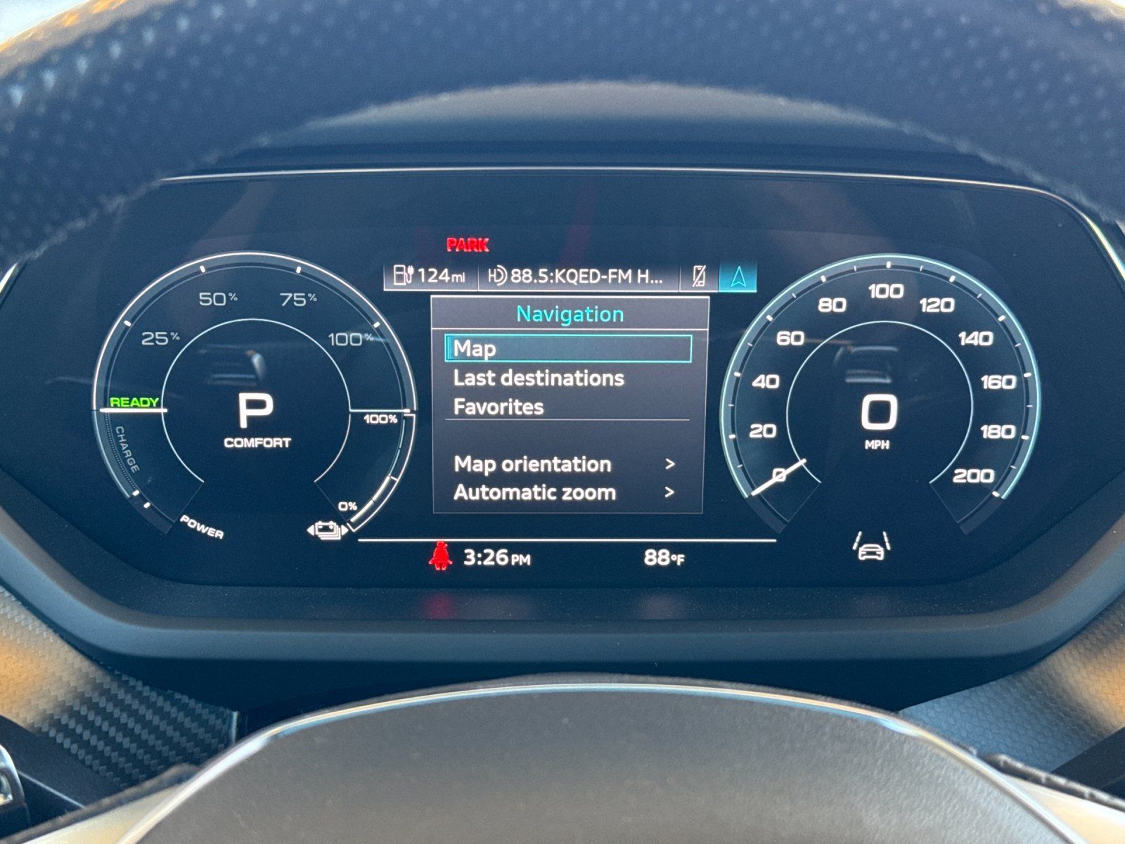 2022 Audi e-tron GT Premium Plus — foto completa 23 de 27