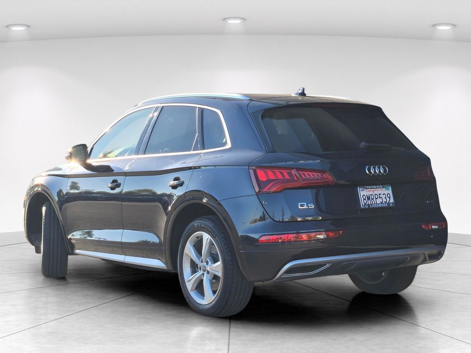 2020 Audi Q5 45 Prestige — foto completa 5 de 28