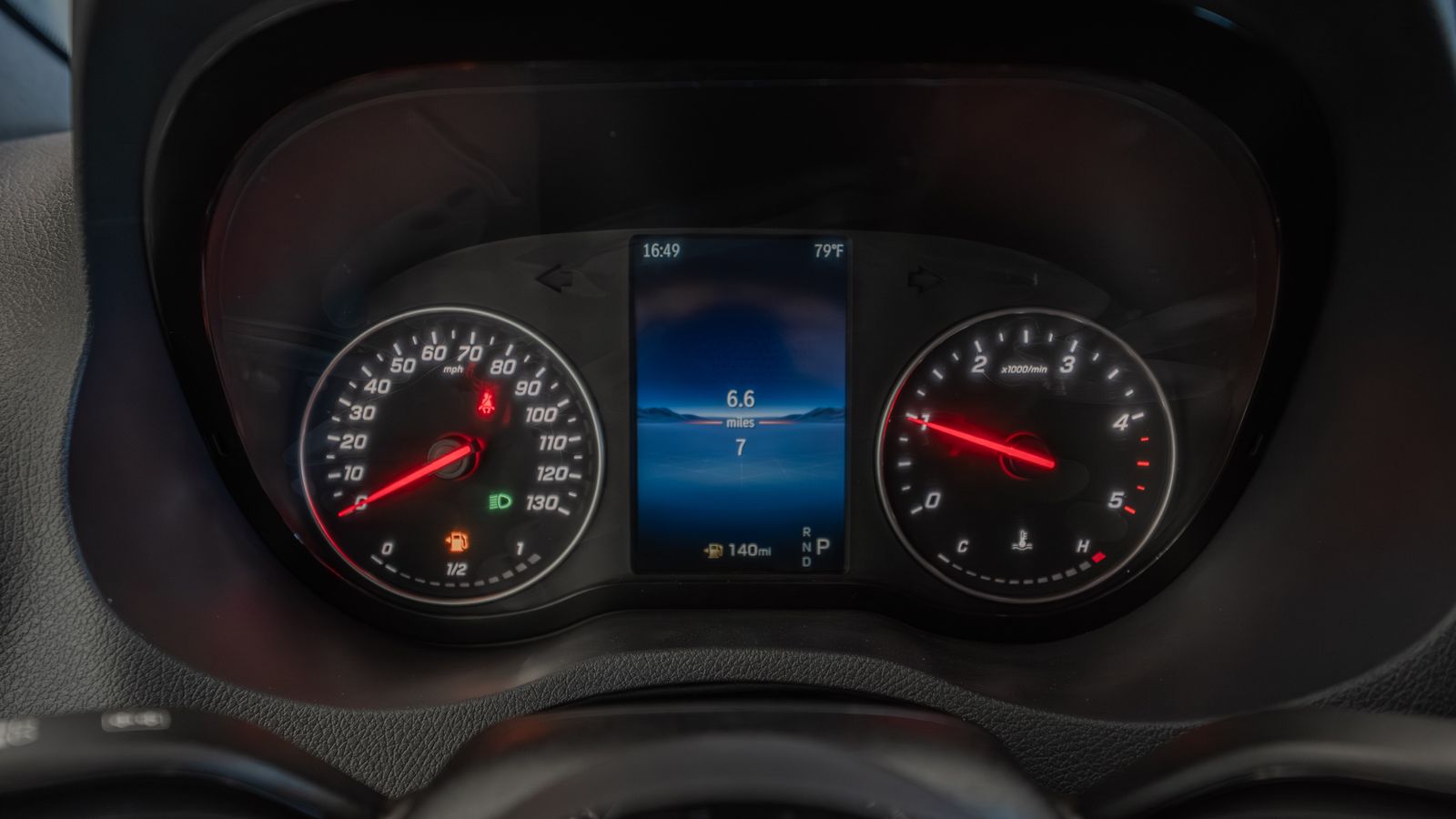 2025 Mercedes-Benz Sprinter 2500 Cargo 170 WB — full photo 10 of 36