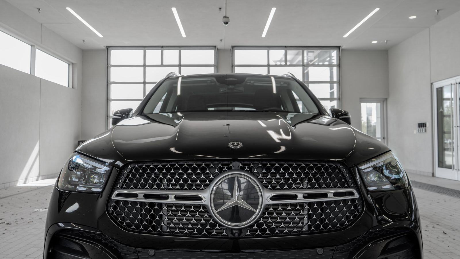 2025 Mercedes-Benz GLE GLE 450 — foto completa 23 de 34