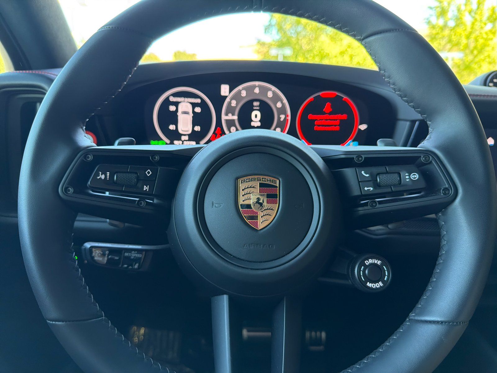 2026 Porsche Cayenne GTS — foto completa 22 de 27