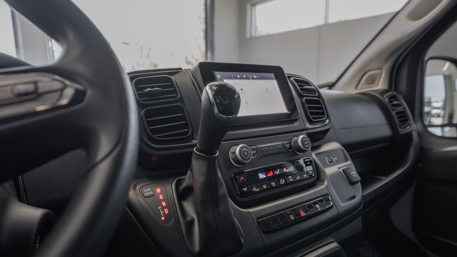 2025 Ram ProMaster 2500 Base — foto completa 32 de 33