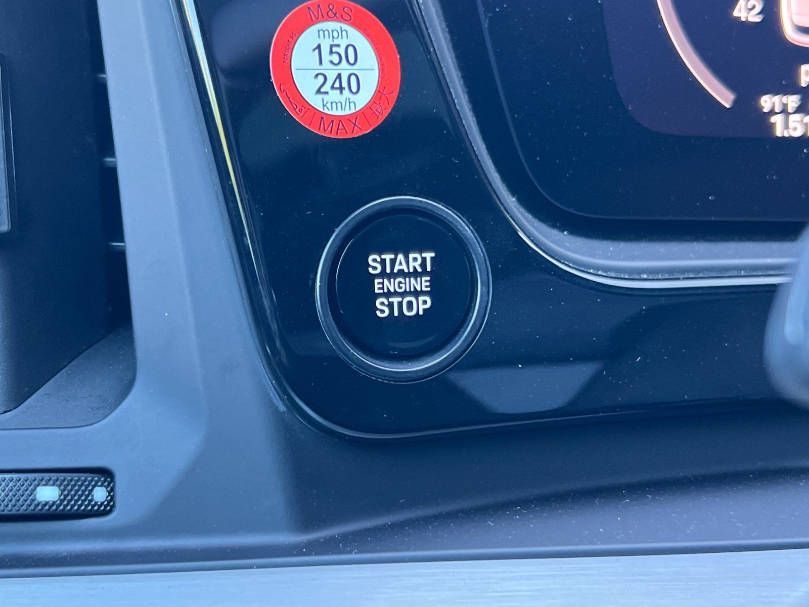 2026 Porsche Cayenne GTS — full photo 23 of 29