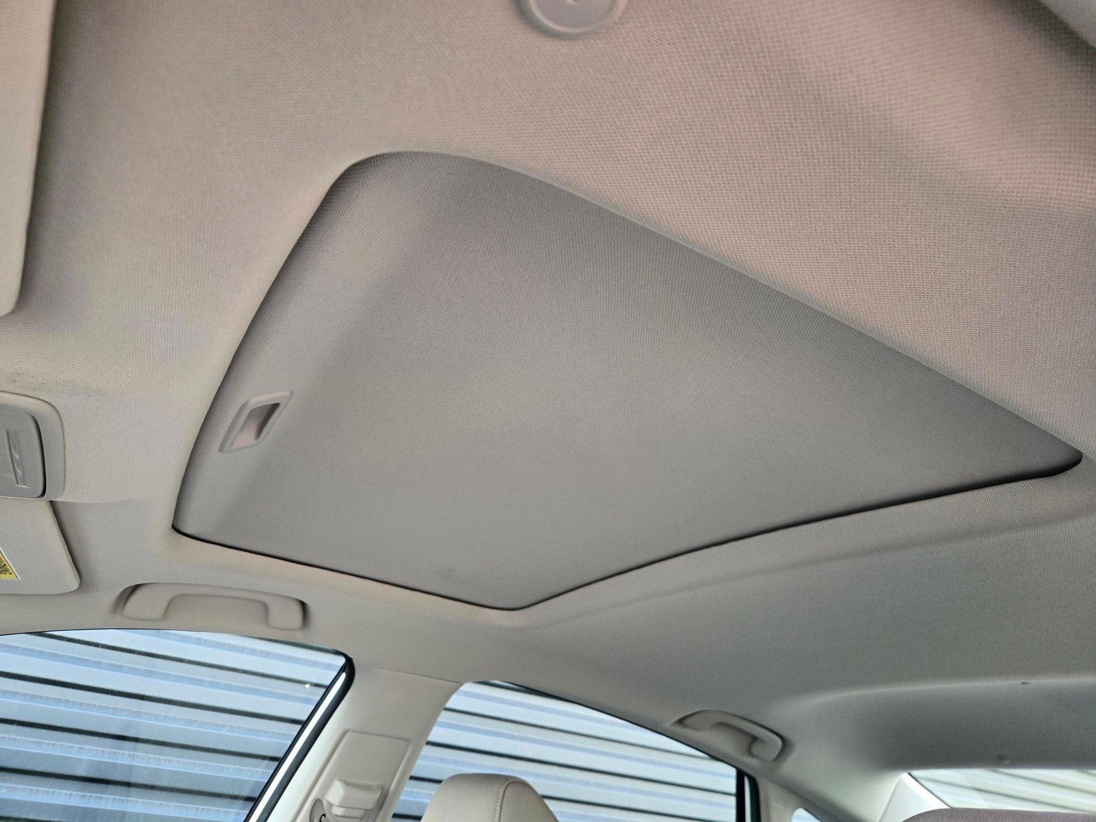 2025 Honda Accord SE — full photo 21 of 28