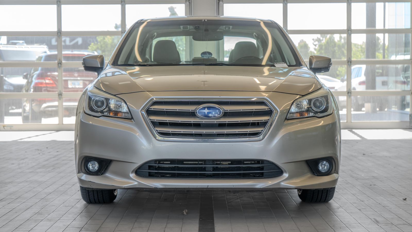 2015 Subaru Legacy 2.5i — foto completa 11 de 34