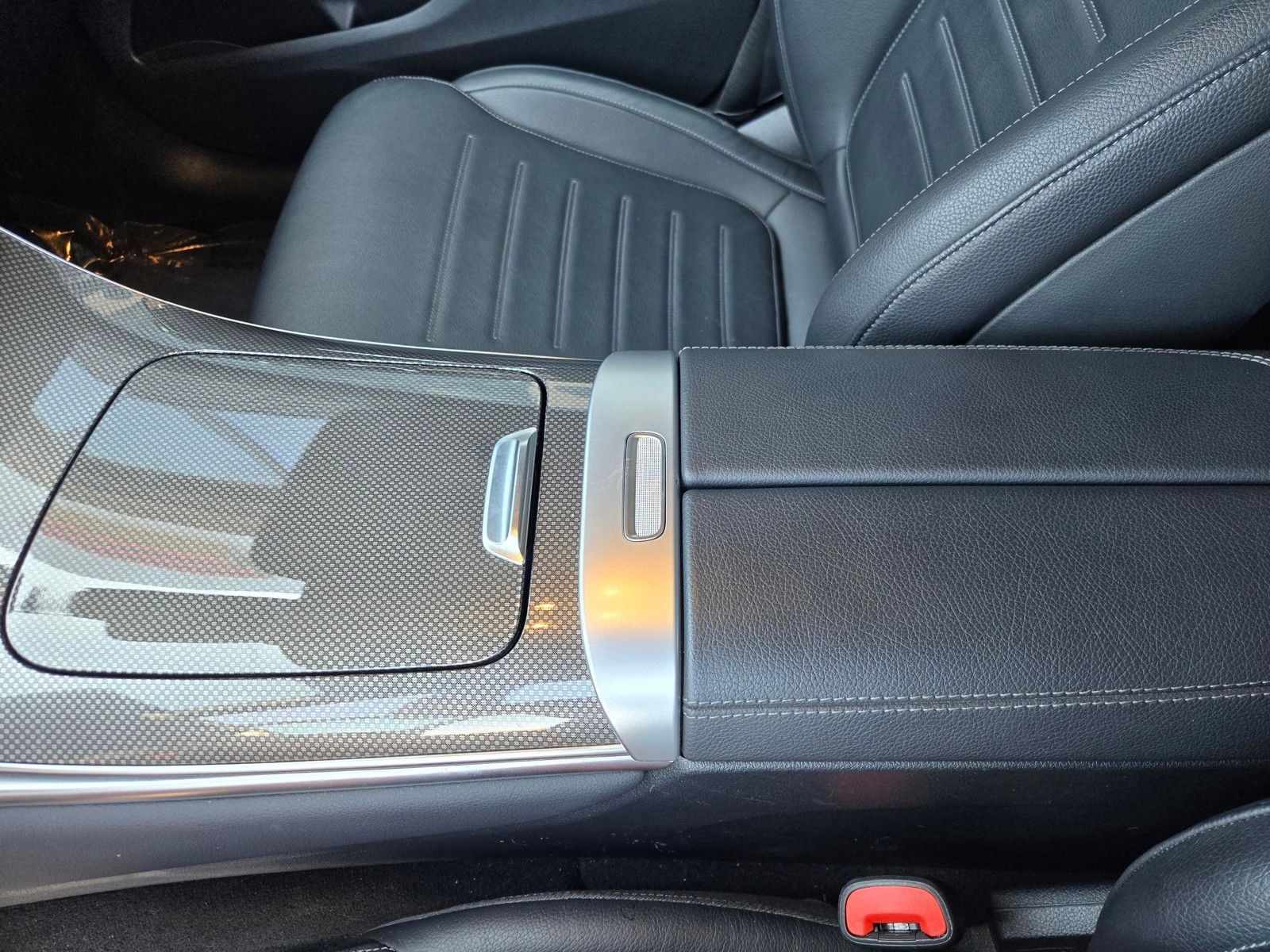 2025 Mercedes-Benz GLC GLC 43 AMG® — foto completa 23 de 27