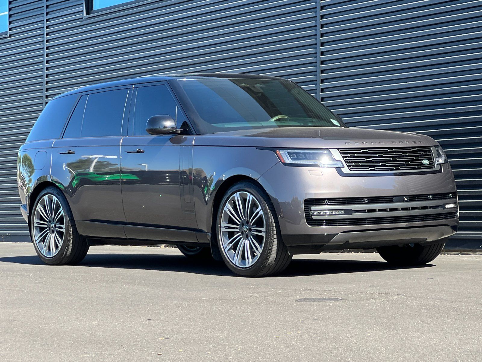 2025 Land Rover Range Rover Autobiography — foto completa 7 de 28