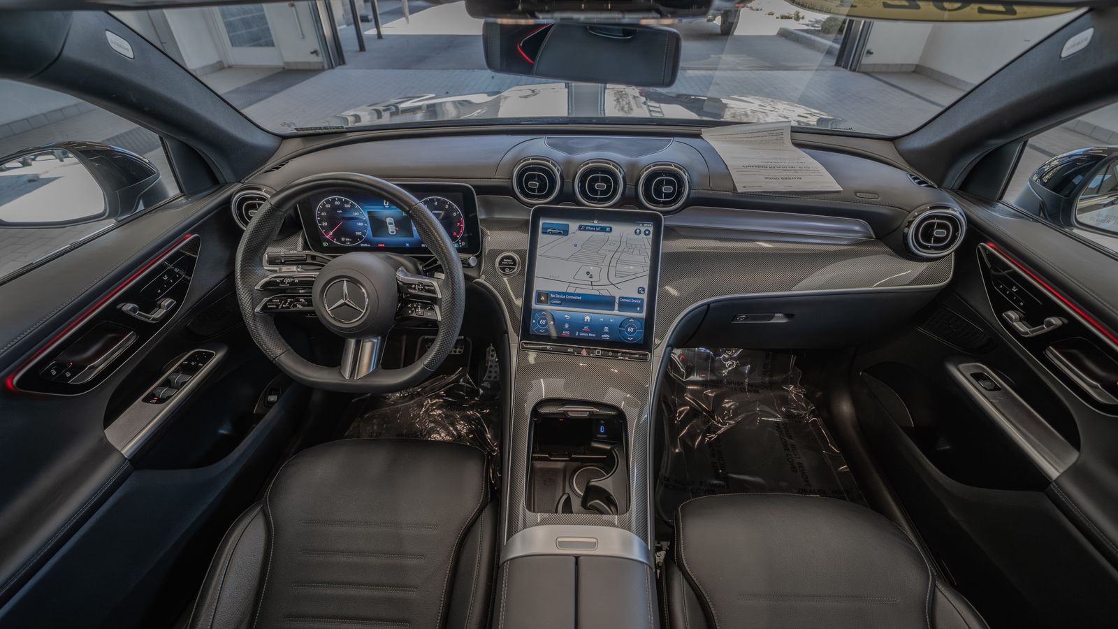 2024 Mercedes-Benz GLC GLC 300 Coupe — foto completa 8 de 35