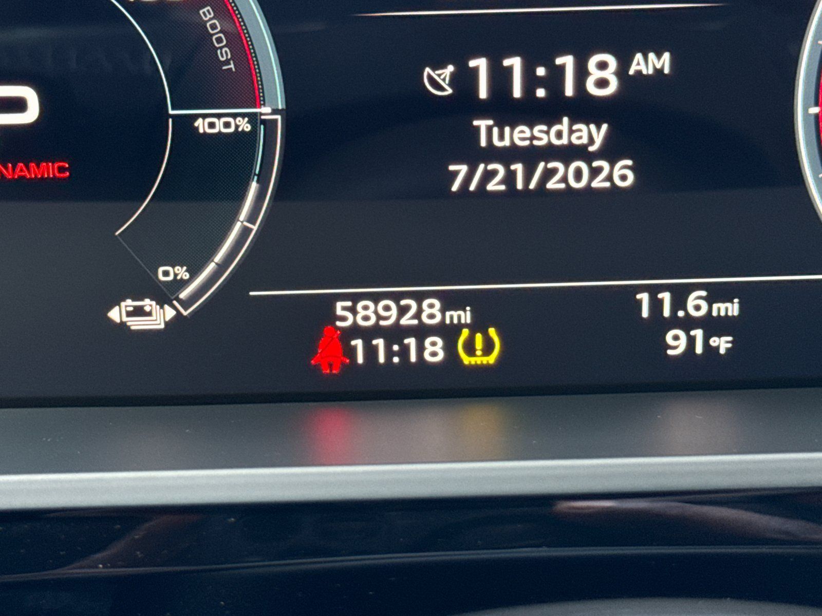 2024 Audi Q8 e-tron Prestige — full photo 28 of 29